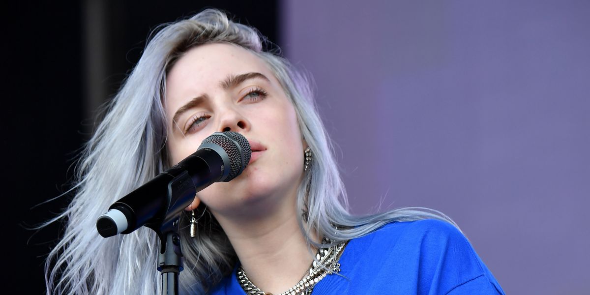 Billie Eilish Defends Drake Texting Her