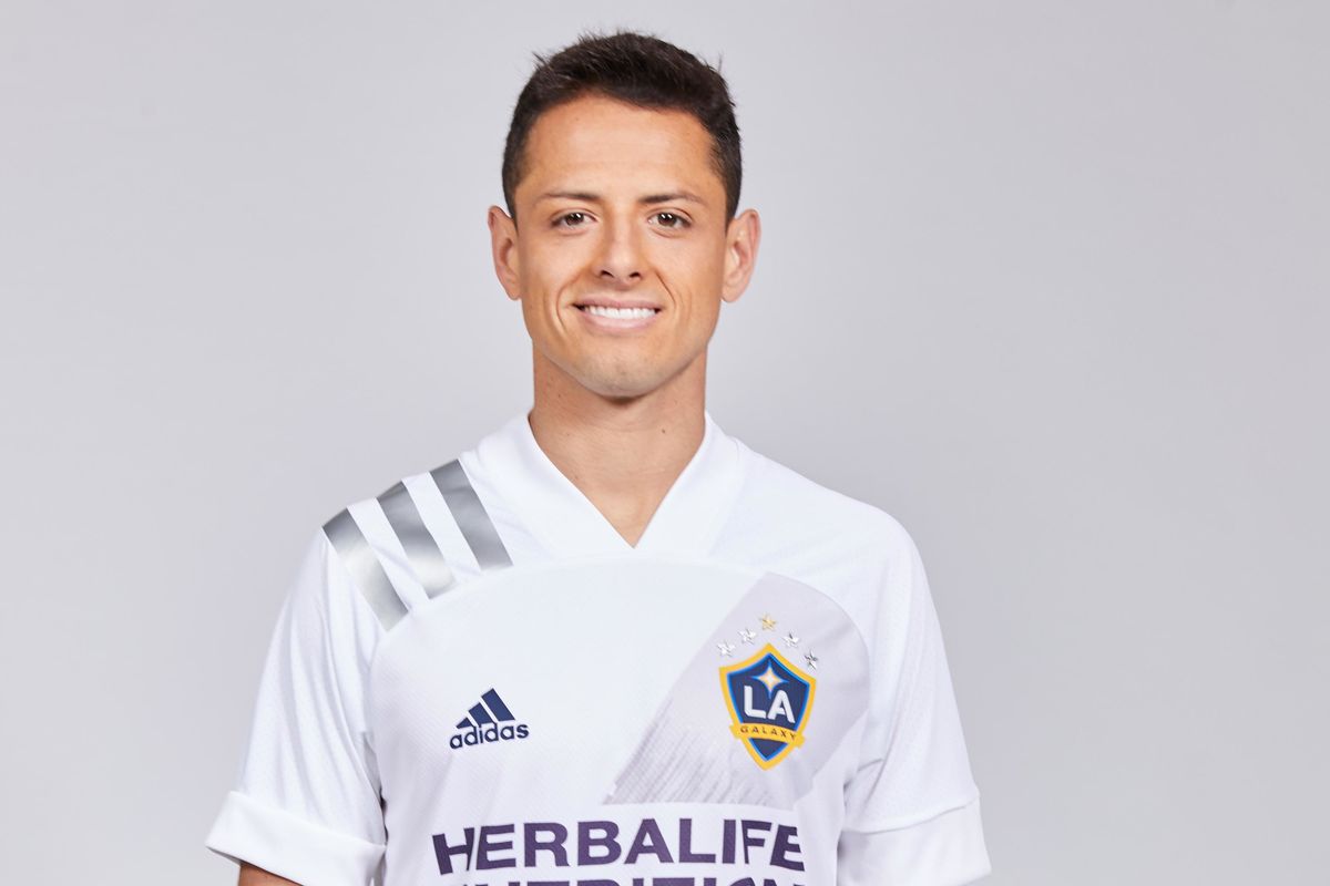Soccer: Chicharito's MLS impact, USWNT perfect in Olympic Qualifying, Houston in talks to host Concacaf Nations League