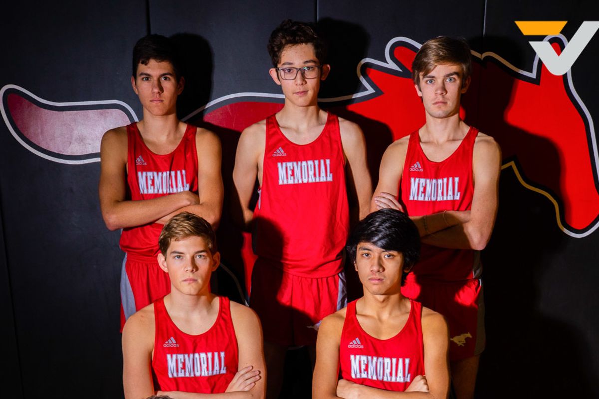 Memorial Mustangs: Buckingham, Jackson Pace the Harriers