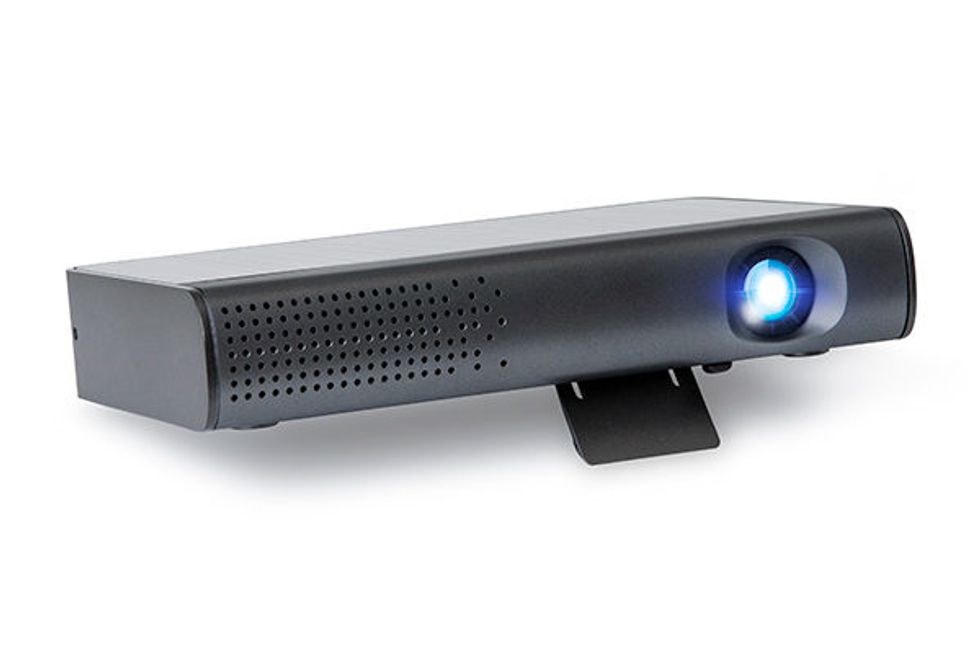 Miroir’s Latest Projector is “Picture Perfect”