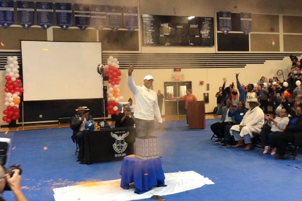 Watch: UT Coaching Change Influences Cedar Creek 5-Star's Decision to Sign With Horns