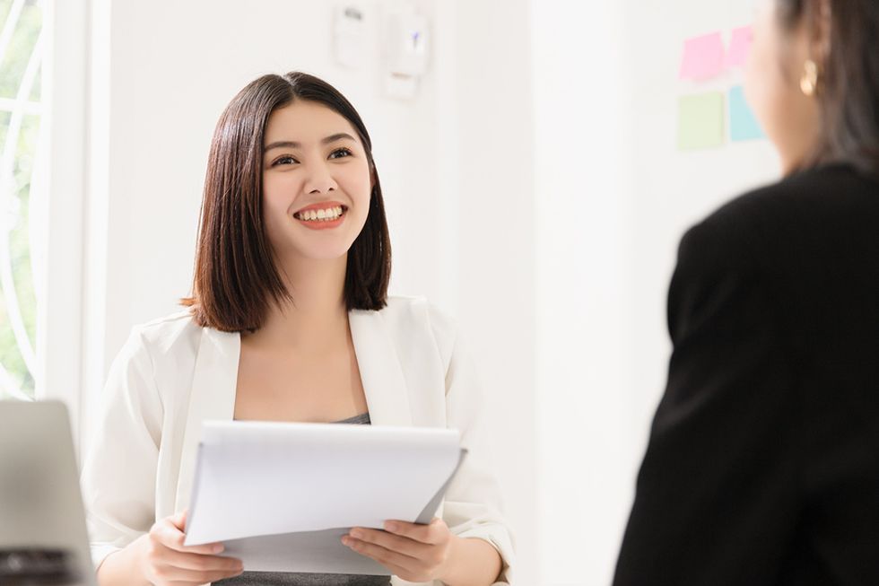 Hiring manager asks a job candidate about their past job performance