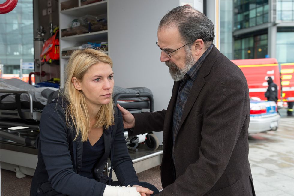 Claire Danes and Mandy Patinkin on the set of Homeland.