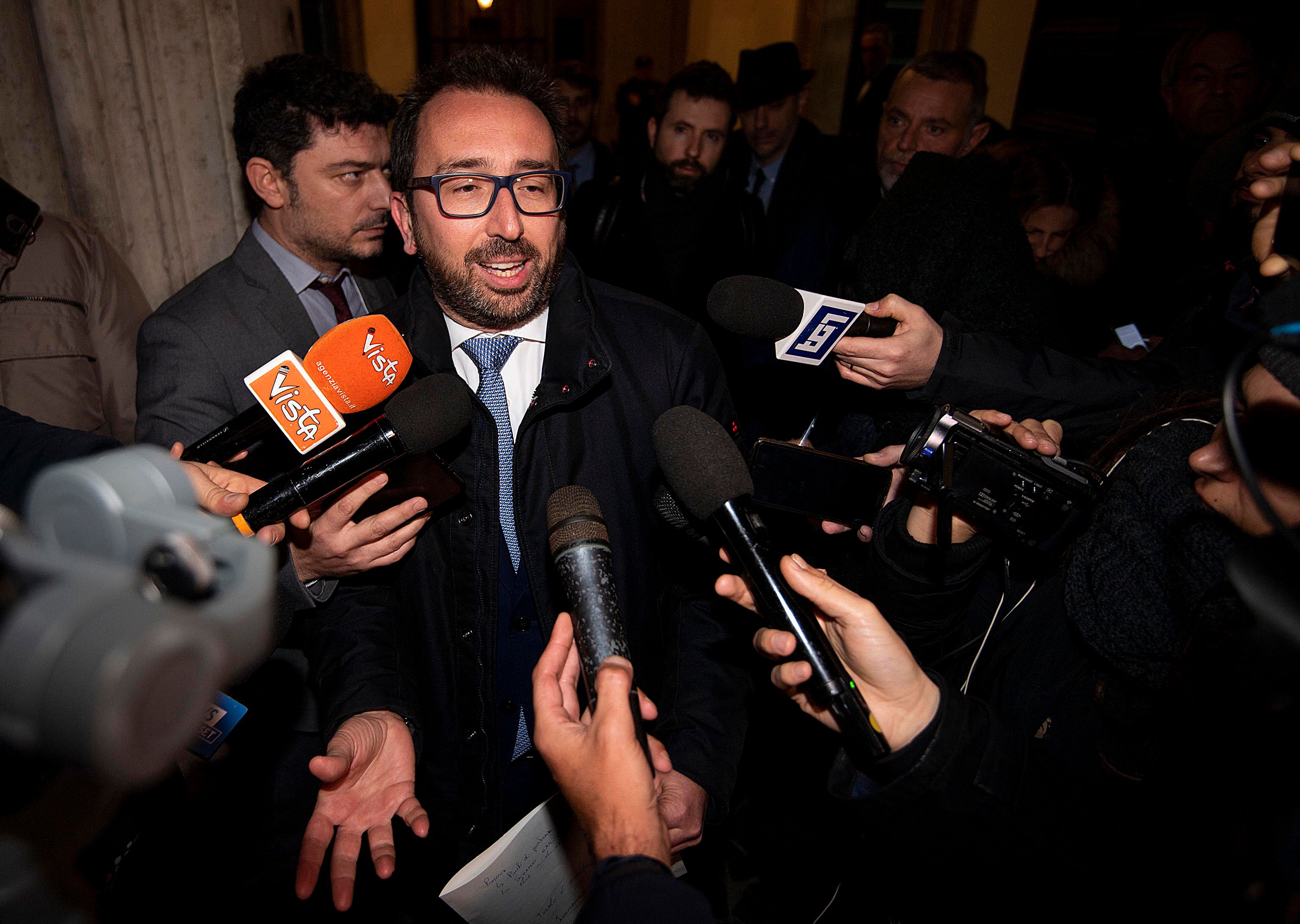 Attentato alla democrazia con il silenzio di Mattarella