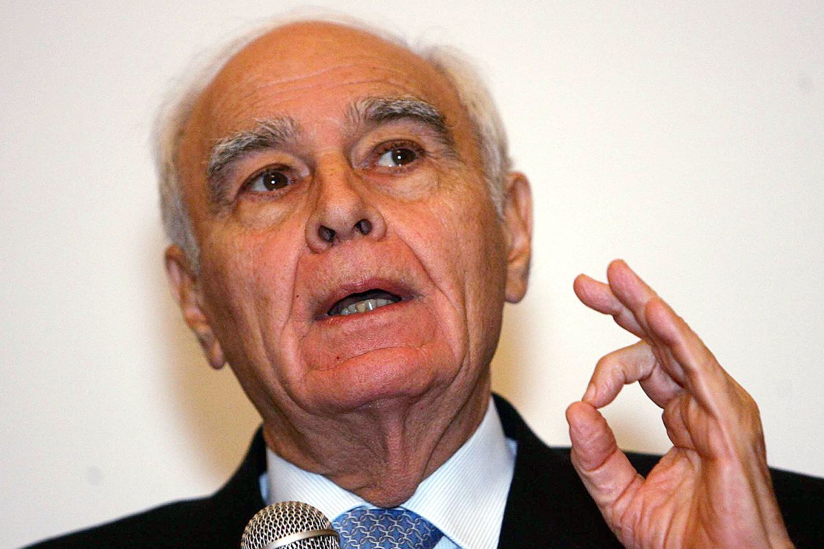 Girolamo Sirchia: «La Cina non ci dice tutto: è disorganizzata»