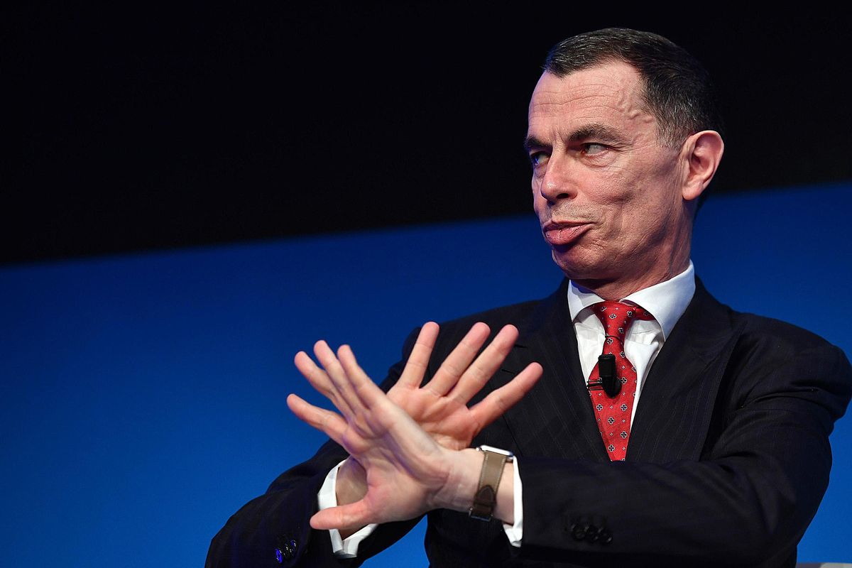 Unicredit ufficializza 6.000 esuberi. Sindacati in trincea: «Spropositati»