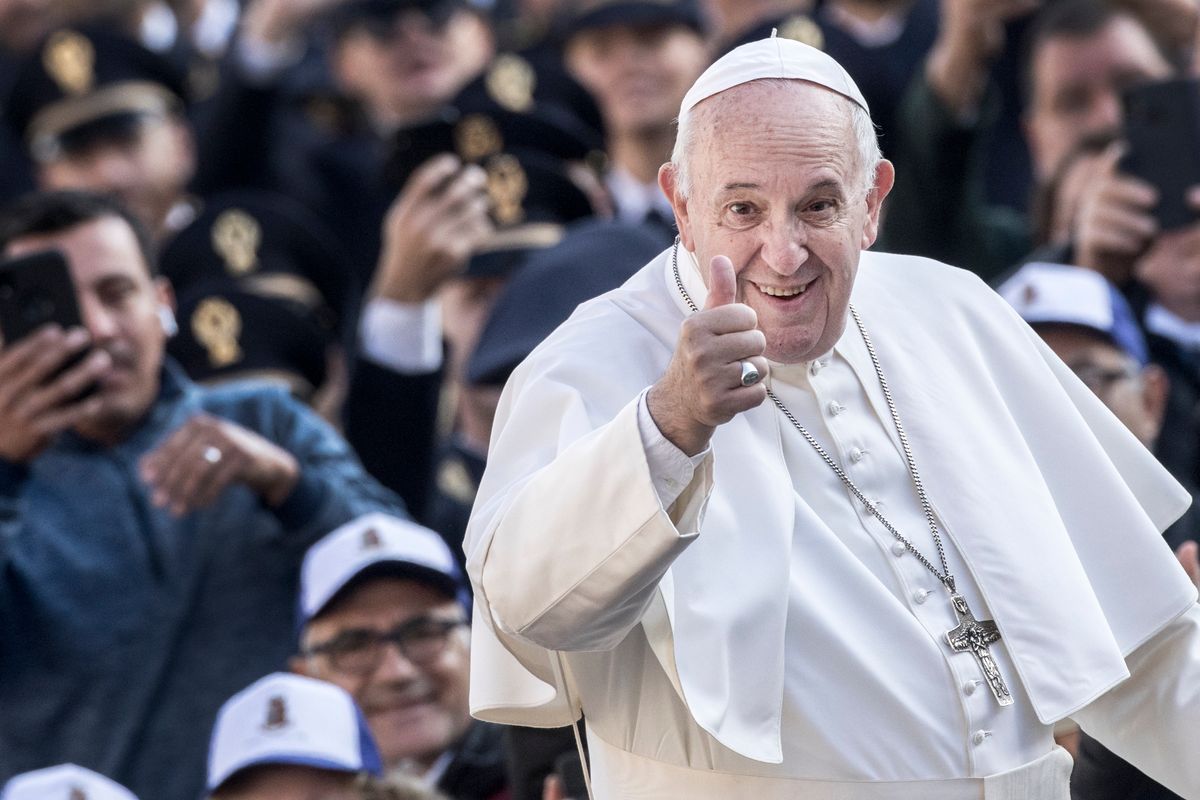 Bergoglio non apre la porta ai preti sposati