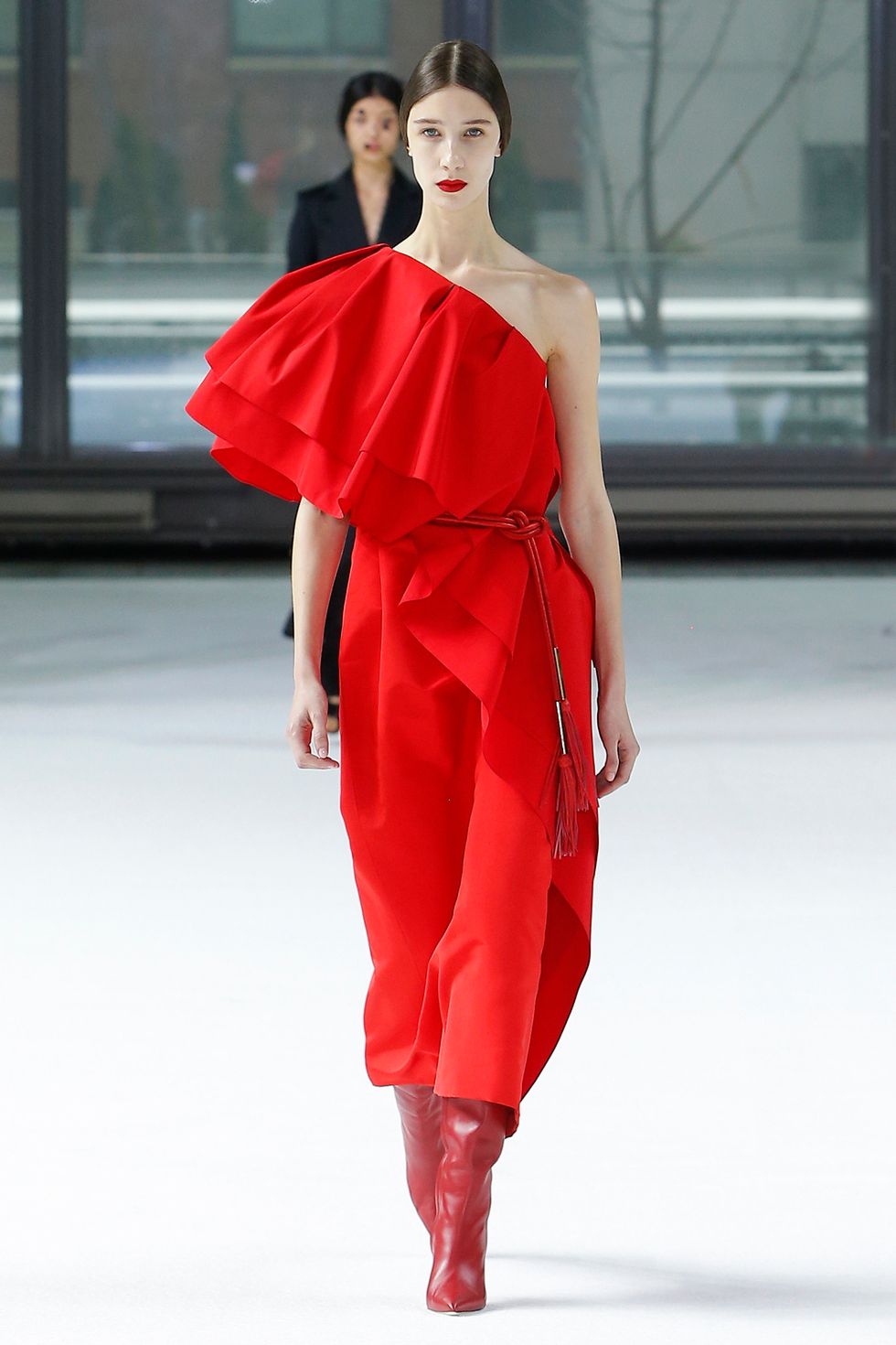 All Of The Breathtaking Colors At Carolina Herrera Fall 2020 Paper Magazine All Of The Breathtaking Colors At Carolina Herrera Fall 2020 Paper Magazine