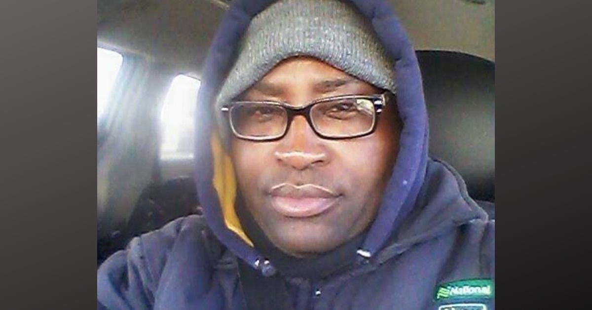 Detroit Bank Calls Cops On Black Man For Trying To Cash Racial Discrimination Lawsuit Check—And The Irony Is Real