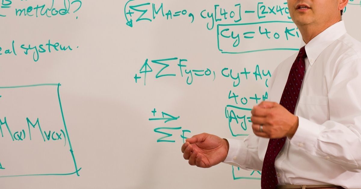 Colorblind University Student Feels Guilty For Getting Professor Suspended After He Refused To Write On The Board Using Colors She Could See