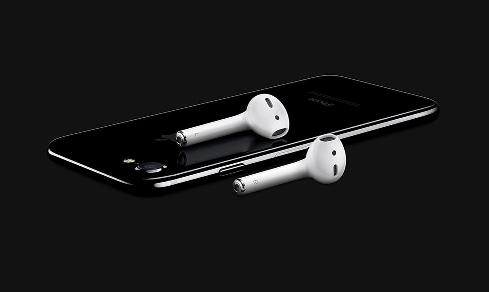 Si Sente Solo Una Cuffia Iphone