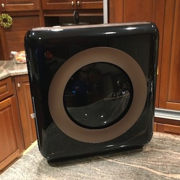 Photo of Coway Airmega AP-1512HHS air purifier.