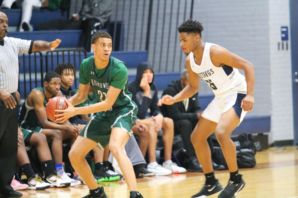VYPE U Behind the Lens: Hightower Improves to 10-1 in Win Over Lamar Consolidated
