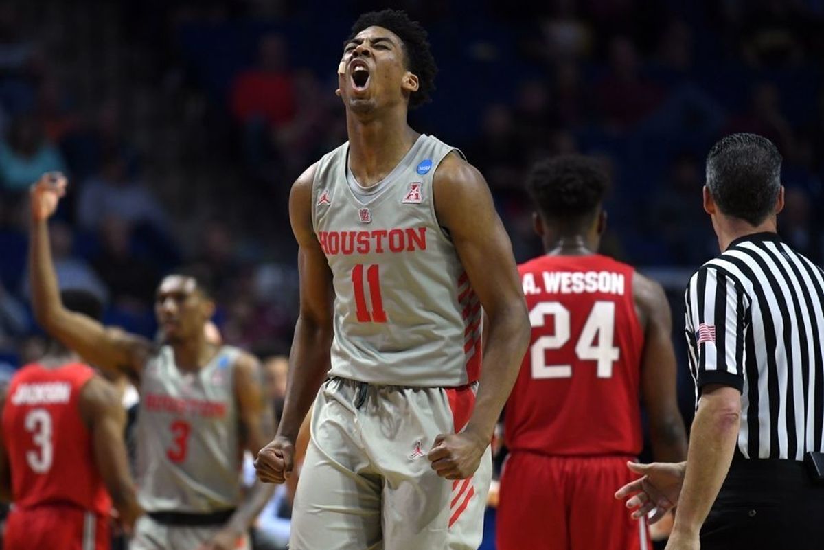 The Houston Cougars reclaim their place atop of the American Athletic Conference
