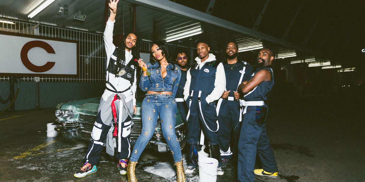 Megan Thee Stallion and Phony Ppl Turn Up in a Car Wash