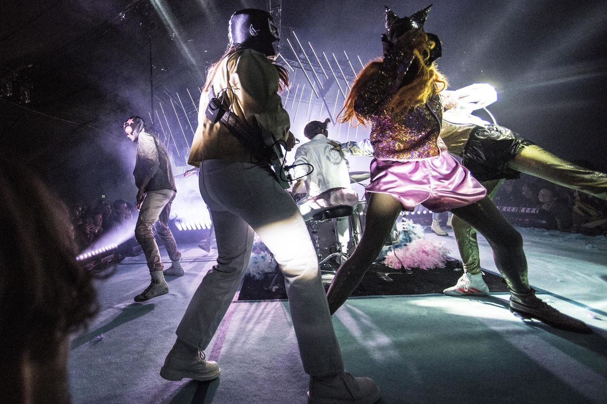 Nei gesti folli dei nostri giovani c’è un grido d’aiuto da ascoltare