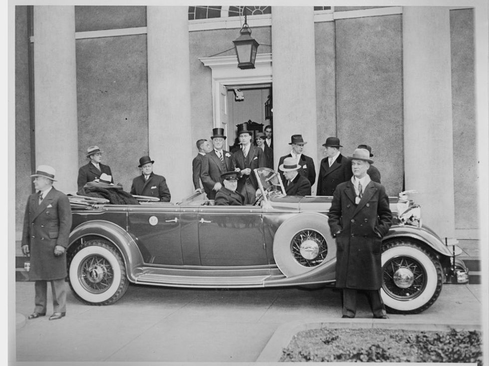 Roosevelt St. John's Church 1933