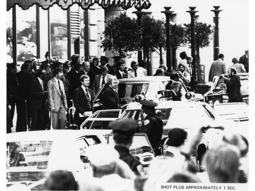 Ford assassination attempt 1975