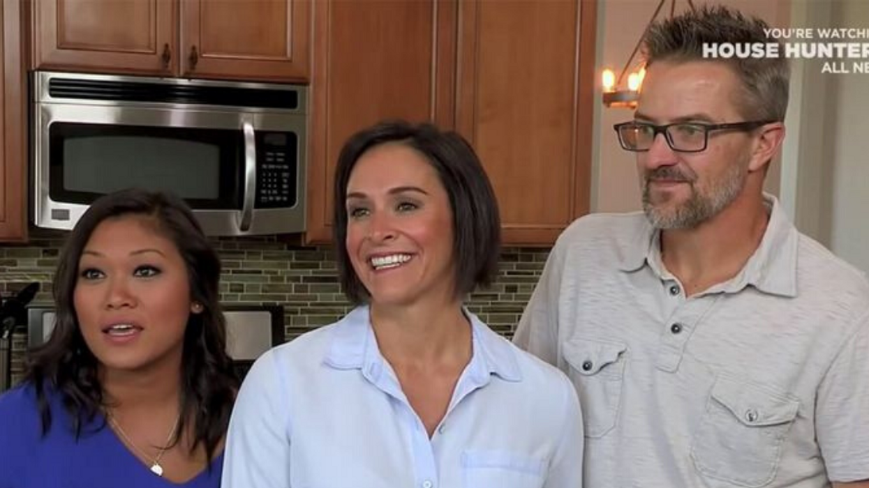 A Throuple Was Just Featured On 'House Hunters', And The Internet Is Officially Obsessed