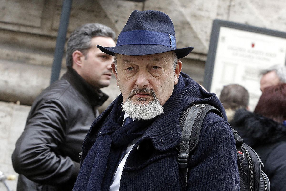 A Roma il giudice ha ordinato «nuove indagini su Consip», nervo scoperto dei renziani