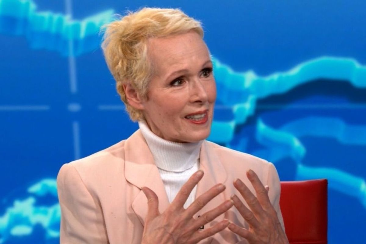 e Jean Carroll
