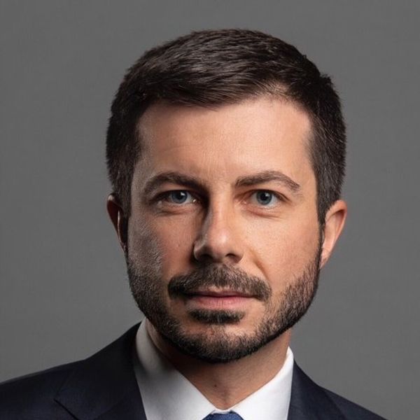 #BeardedButtigieg Is Unfortunately Trending