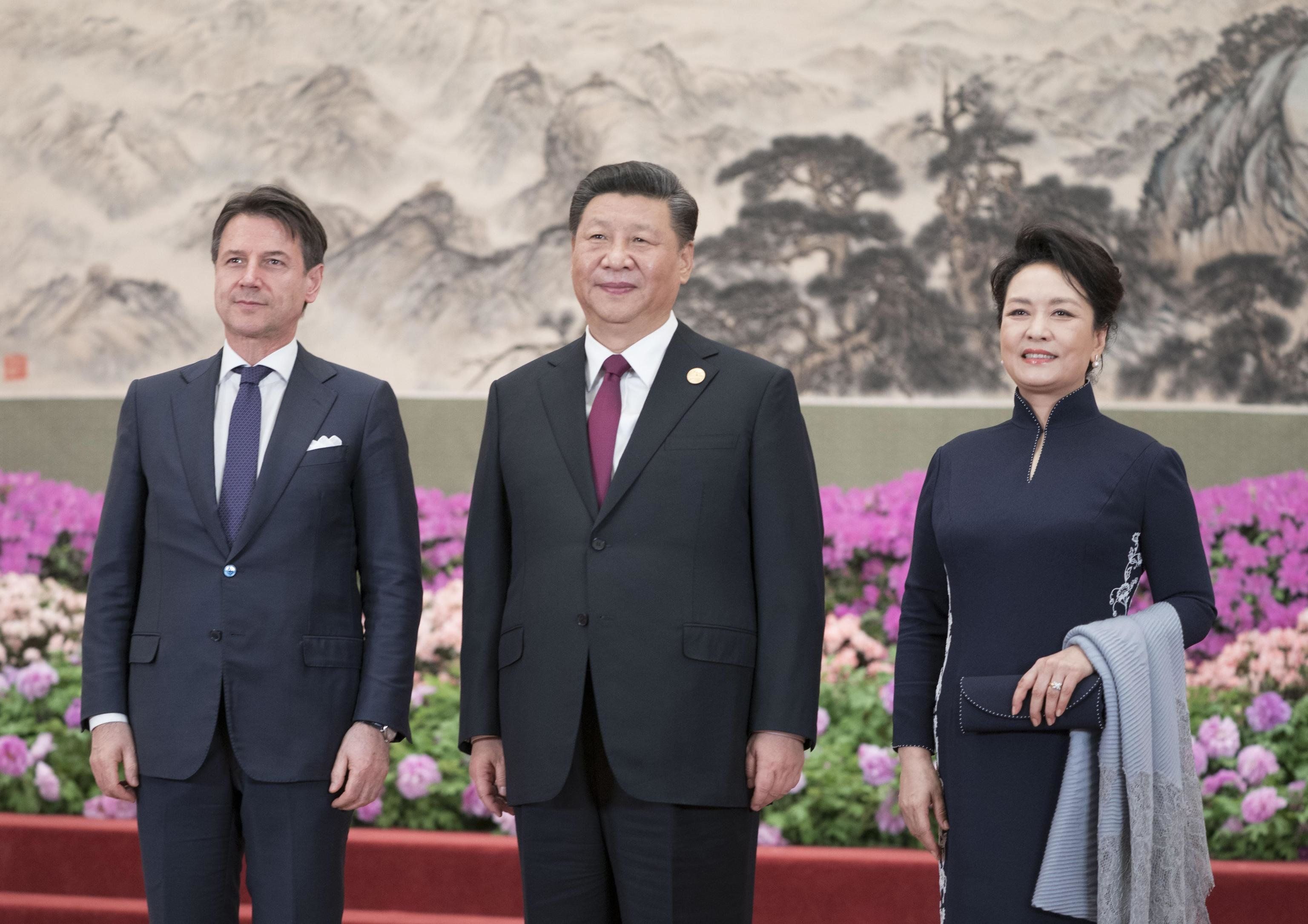 Pure Xi fa mea culpa ma i buonisti militanti restano in servizio
