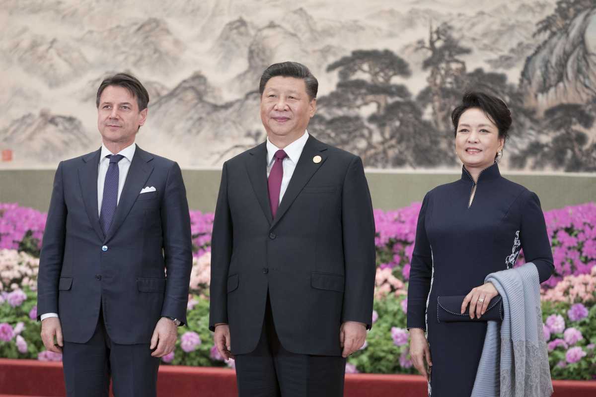 Pure Xi fa mea culpa ma i buonisti militanti restano in servizio