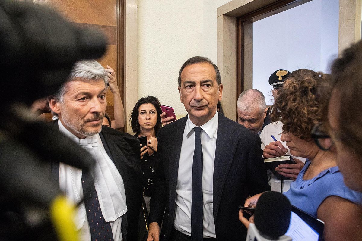 Metro aperte, balere chiuse (solo dalle 18). Tutte le incongruenze dei decreti anti virus