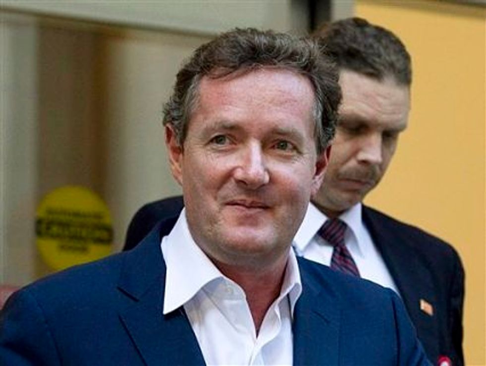 Gun Advocates Attempt To Deport Piers Morgan Via White House Petition