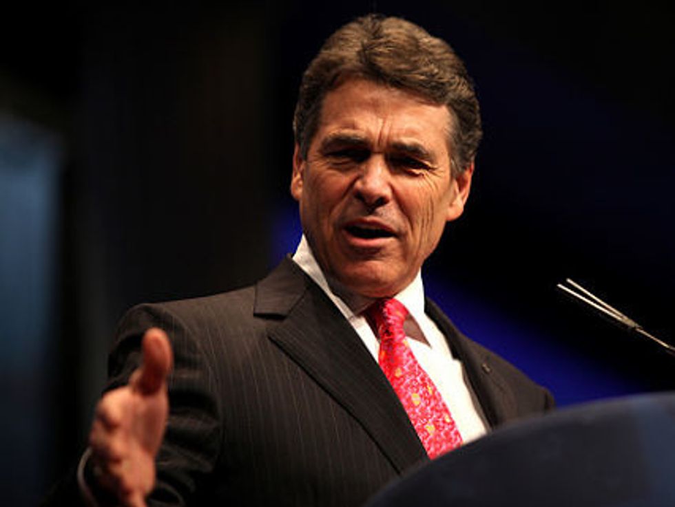 WATCH: Rick Perry Attacks Wendy Davis For Filibuster, Having Been A Teen Mom