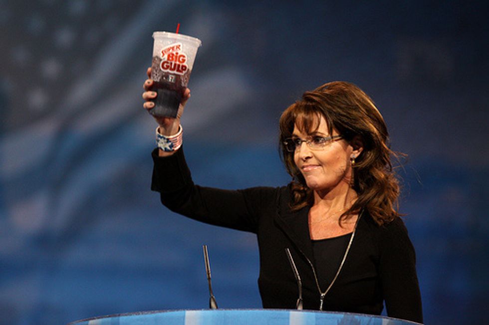 Sarah Palin Mulls Trading In Social Media Punditry For 2014 Senate Run