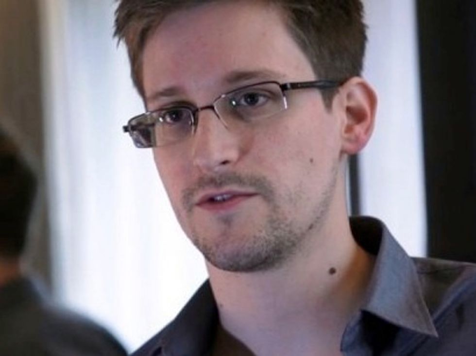 Russia Allows Snowden ‘To Leave Moscow Airport’