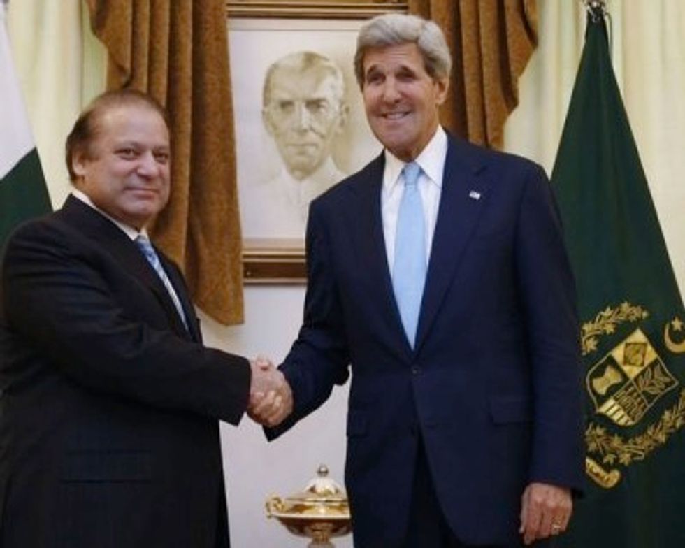 U.S. Invites Pakistan P.M. For Obama Talks