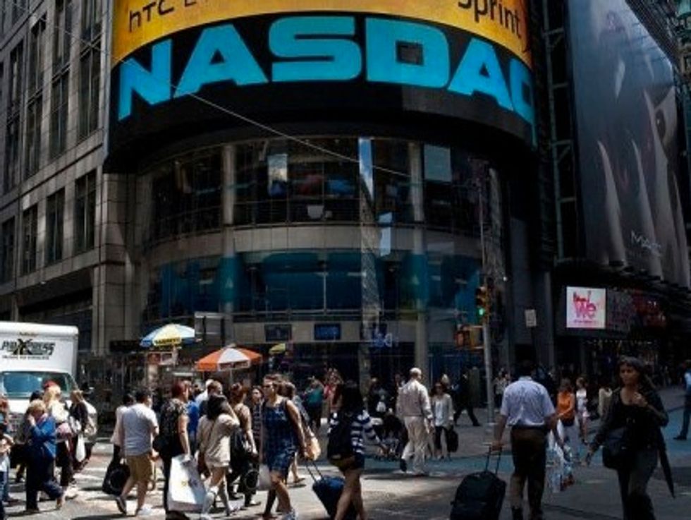 Nasdaq Suspends Trading On Technical Problems