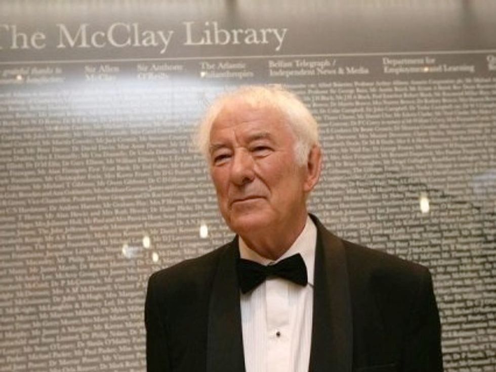 Irish Nobel Literature Laureate Seamus Heaney Dies
