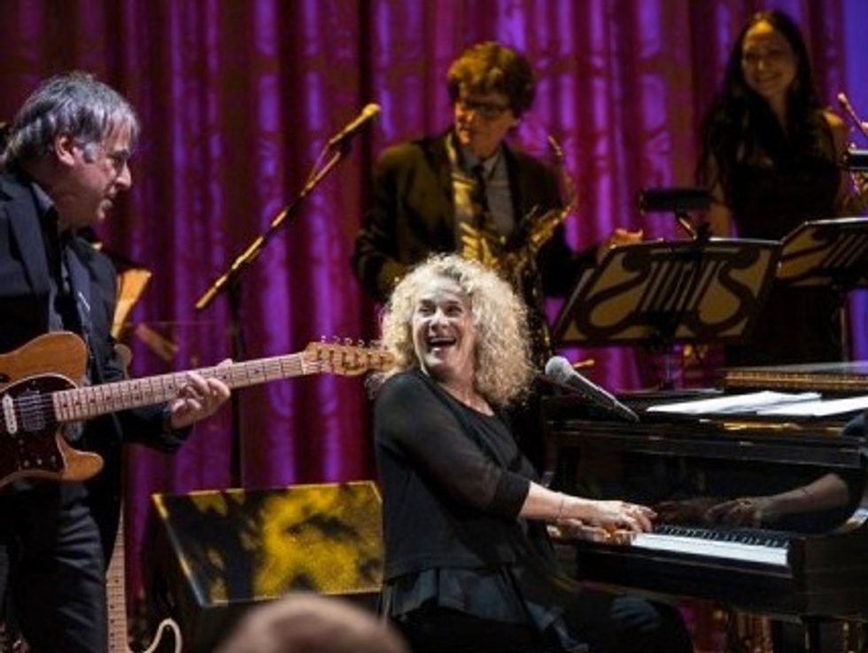 Singer Carole King To Get Grammys Honor