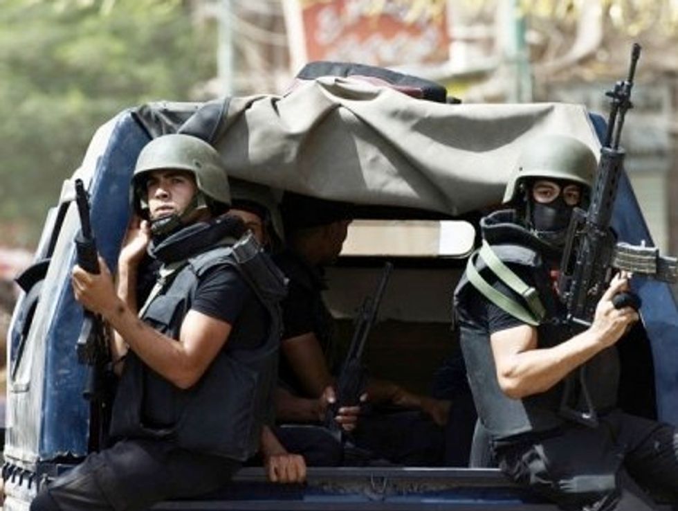 Egypt Forces Raid Islamist Bastion Near Cairo
