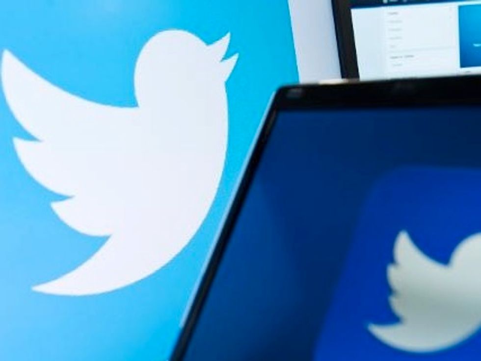 Twitter Plans $1 Billion IPO