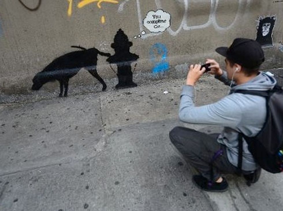 Street Artist Banksy Sets New York On The Chase