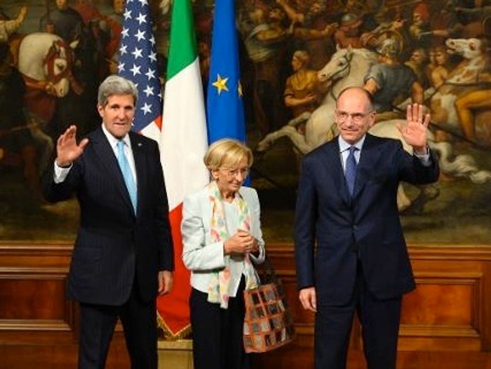 Italian Prime Minister Raises Spy Claims At Kerry Talks