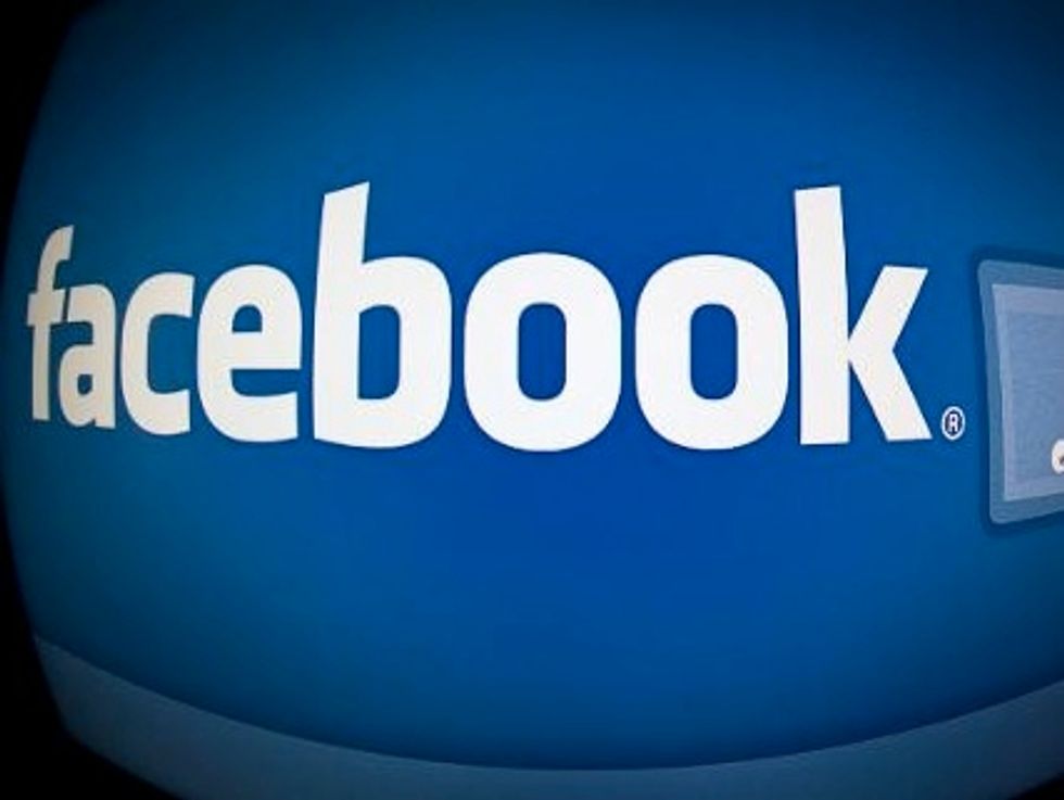 Facebook Pulls Beheading Video Amid Furor