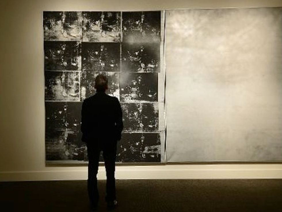 Warhol’s ‘Crash’ Smashes Artist’s Sale Record