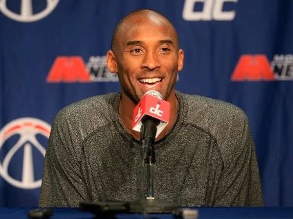 Kobe Confident Lakers Have Money For Free Agents
