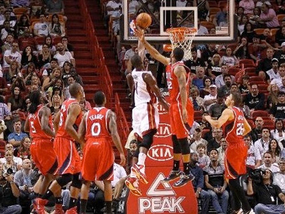 Bosh Stars As Heat Beat Hawks Without Wade