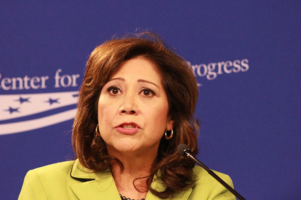 Hilda Solis Won’t Say If She Advised Obama About FBI Inquiry