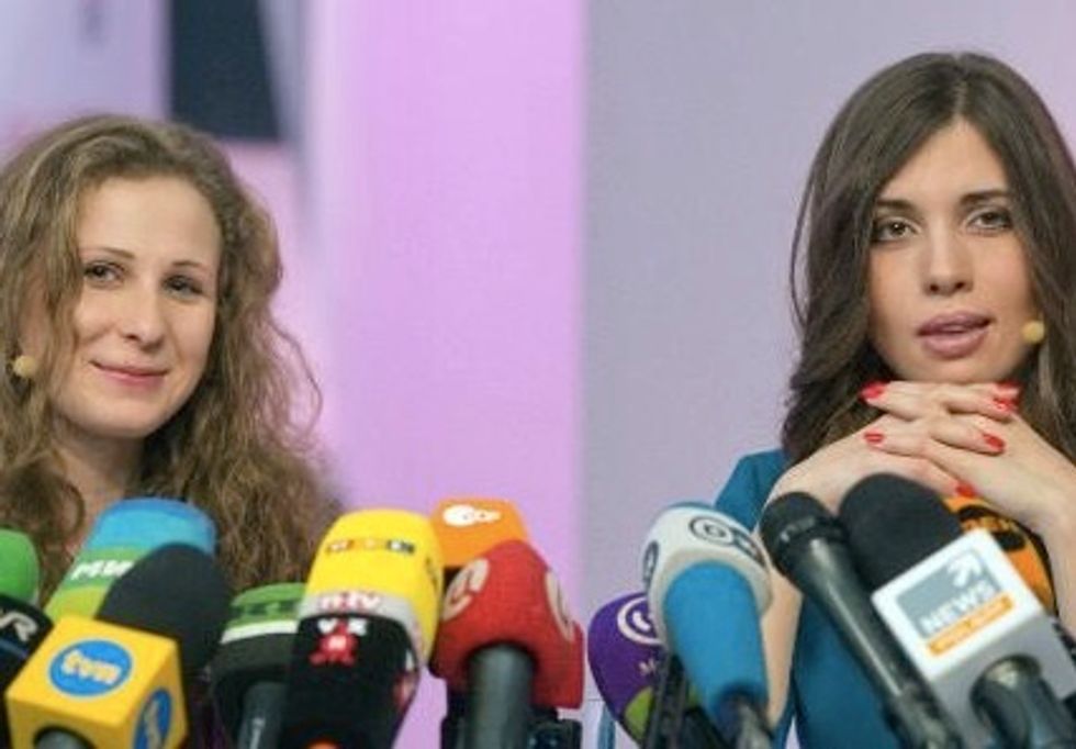 Pussy Riot Band Members Detained In Sochi Suburb