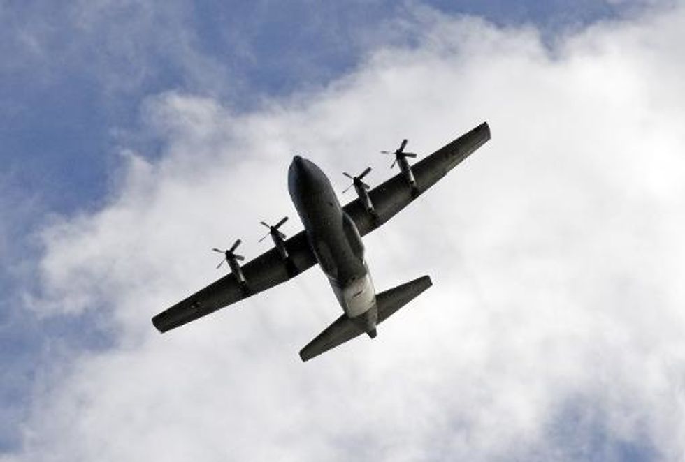 Five Injured As Turbulence Hits United Flight