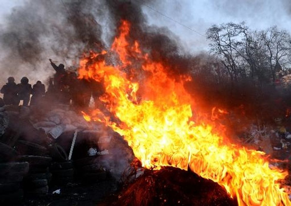 Deadly Violence Returns To Ukrainian Capital After Amnesty Fails