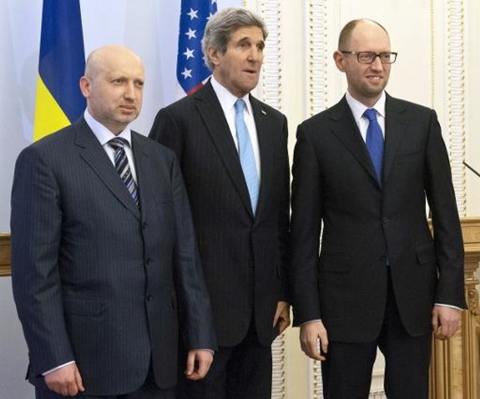 Kerry Pledges $1 Billion For Ukraine
